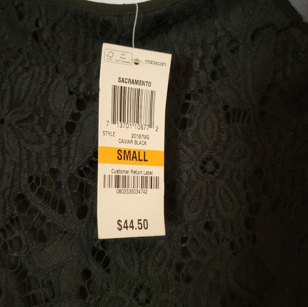 Lace long sleeve top - Picture 12 of 12